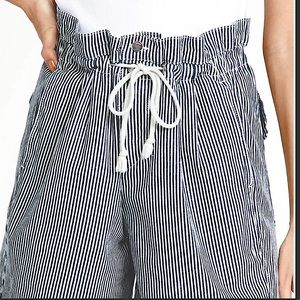Ba&sh Osiris paper bag waist, drawstring shorts, Never worn! Women’s size 2
